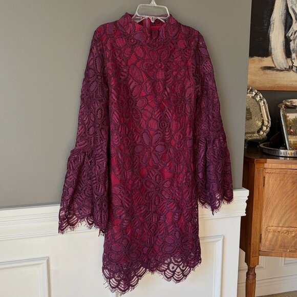 Allison New York plum floral lace bell sleeve shift party mini dress Small NWT - Picture 4 of 6